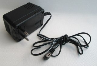 Zasilacz Ładowarka 12V 500mA Kc0042 Krótkie Bolce